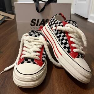 Sia Collective Rerun Low Bred Checkered Size 12